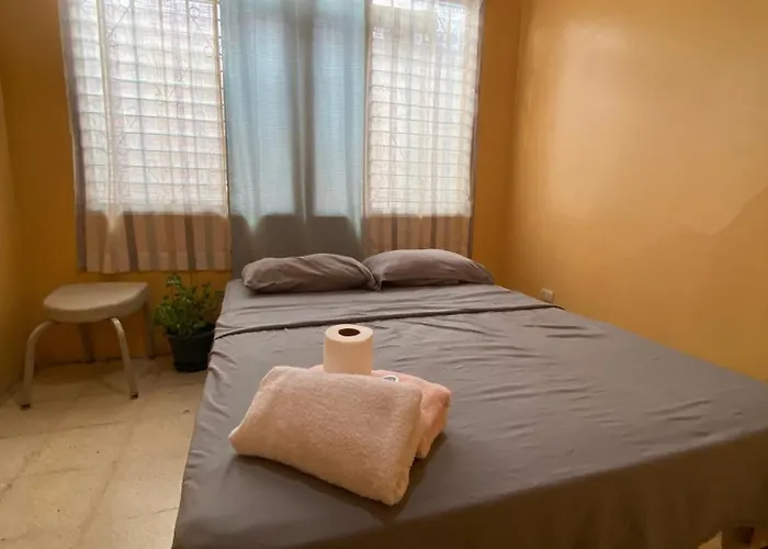 Privatunterkunft Casa Todah Av 5 Liberia